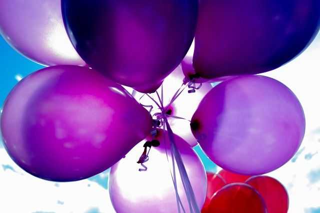 La fascinante magia de los cumpleaños: Rituales y celebraciones que conectan con nuestras creencias