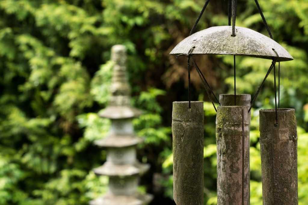 feng shui, antorcha de piedra