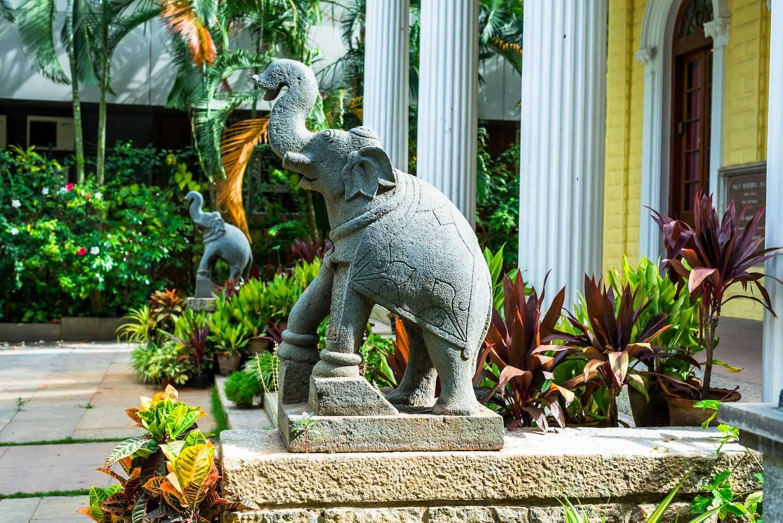estatua de elefante